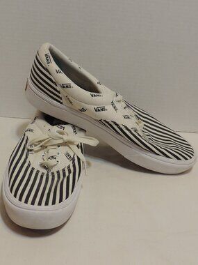 VANS Shoes Men Size 12 White Black Lace Up Outdoor Skate BMX Riding Shoes